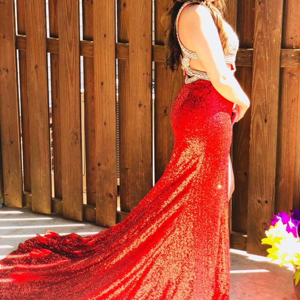 Prom Dress - Picture 2 of 5